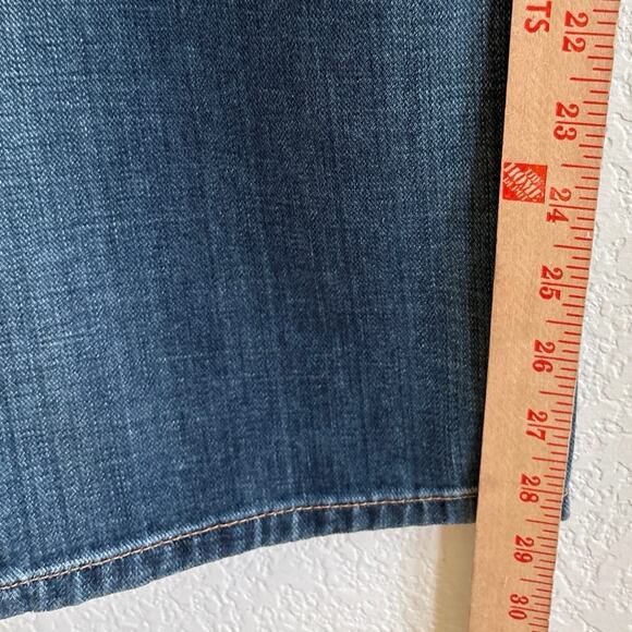 Lucky Brand Men's 221 Classic Straight Leg Jeans, Dark Blue, Size 34x30 NWT - Picture 5 of 12